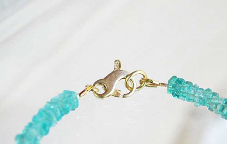 585 Gold and Goldfilled Closure Apatite Bracelet Festive Jewelry Gift Idea for Her Sturdy Bracelet Elegant /& Unique Designer Jewelry