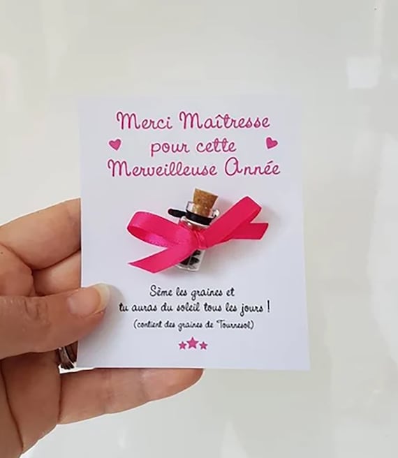 CADEAUX PERSONNALISES FIN D ANNEE - NOUNOU MAITRESSE ATSEM