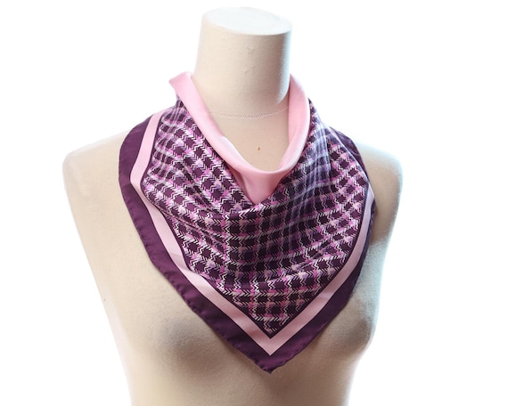 Pink Silk Bandana Kerchief 90s . Vintage Floral Sm
