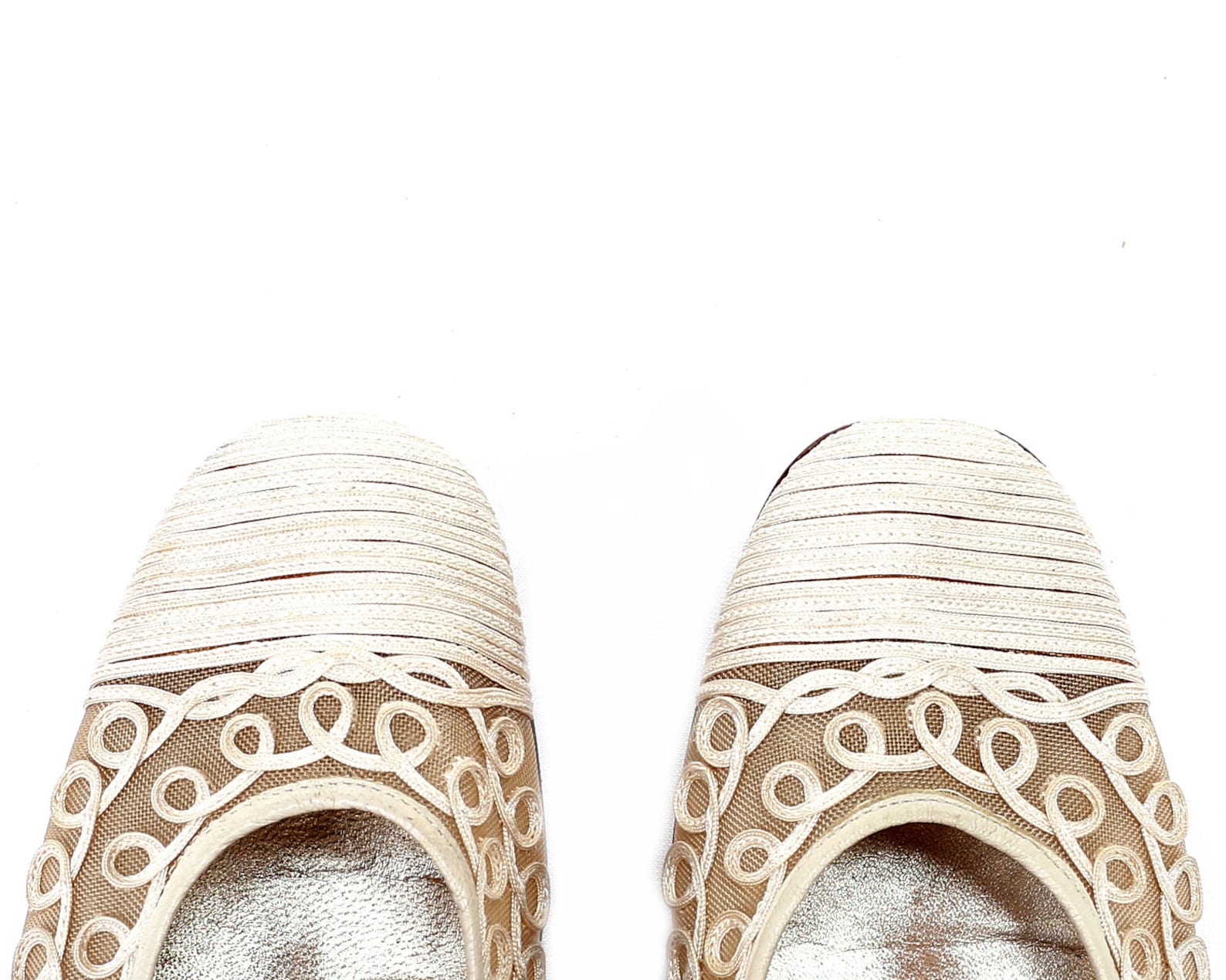 us size 6 sheer mesh ballet shoes 80s wedding ballerinas vintage ivory white flats low heel leather sole slip on flats eur 36 uk us size 6 sheer mesh ballet shoes 80s wedding ballerinas vintage ivory white flats low heel leather sole slip on flats eur 36 uk