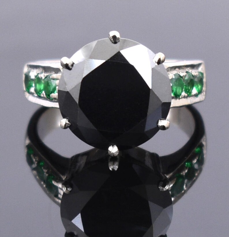 5ct,6ct Round Brilliant Cut Black Diamond Solitaire Ring With Emerald Accents,Ideal Engagement Ring,Promise Ring