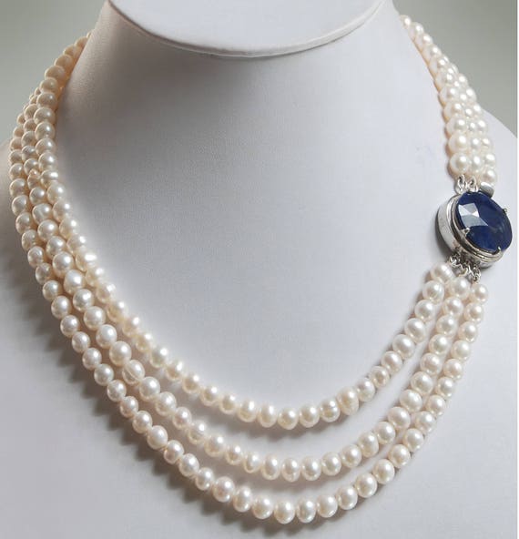 3 Strand Pearl Gemstone Necklace 