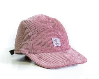 La LILAS-VELVET // Casquette petit-moyen pour adulte\ Chapeau couvre-chef faitmain au Québec et recyclée 5panneaux de Montréal par Sous-Bois