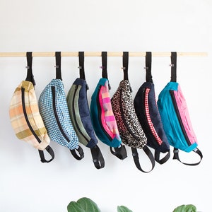 Upcycled FANNY PACK// Handmade and recycled sling bag \\ Bum Bag, purse with 2 pockets made in Canada by Sous-Bois.