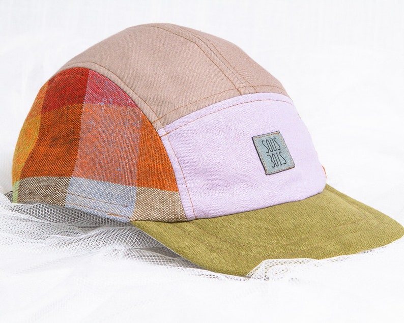 The LOVE PUNCH-ION 9 // Upcycled and handmade hats slowmade, sustainable, recycled 5 panels hats and caps from Montreal by Sous-Bois image 5