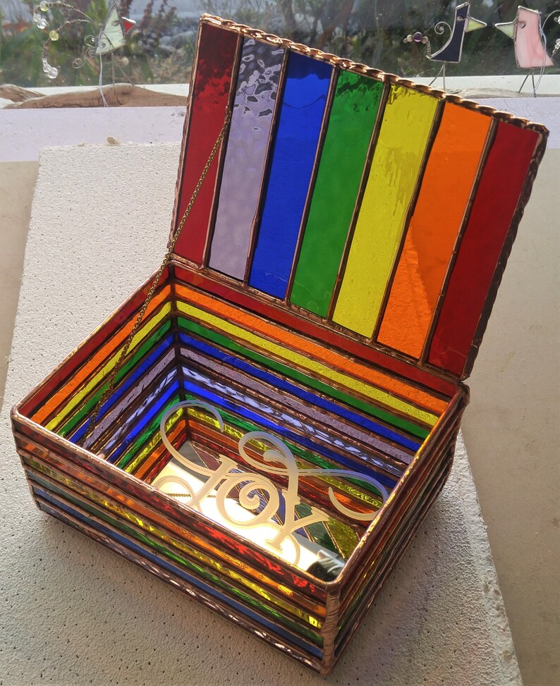 Rainbow Stained Glass - Music Box Option - Personalized - 7x5x3.5 inches bild 6