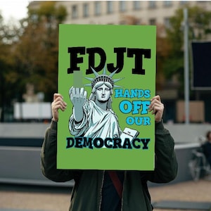Giù le mani dalla democrazia PNG PDF Download digitale Cartello, Cartello di protesta per la marcia, Anti Trump, Anti Musk, Arte per comizi politici, FDJT