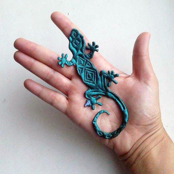Moks52(p) Emerald lizard Embroidery Patch, gecko patch