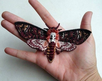 Moks59(p) Butterfly dead head  Insect Embroidered Patch