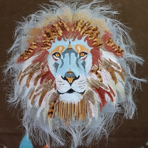 Moks280 lion large patch, lion with white mane