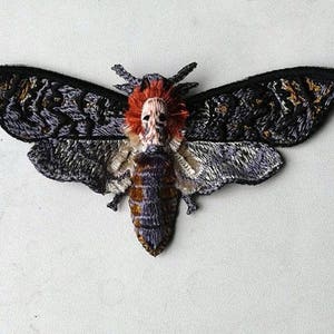 Moks58 (p) Polilla Deathhead - Insect Embroidered Patch Hawkmoth