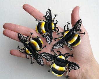 Moks33(p) Set 4 pieces Bumblebee Insect Embroidery Patch