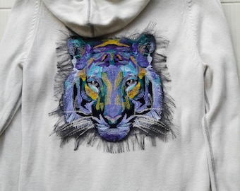 Moks236(p) Large lilac Tiger Embroidered patch, Designer patch, Animal patch, Sew on patch