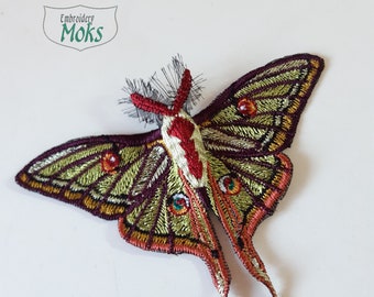 Moks371(p) Moth embroidery patch - Spanish moon moth - graellsia isabellae