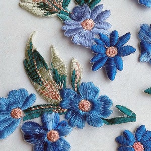 Moks34p 6 pieces set blue flowers Embroidery Patches image 2