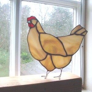 Stained glass Hen