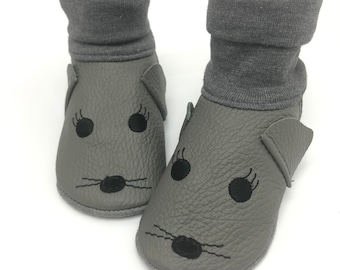 Krabbelschuhe Maus | Babygeschenk | LEDERSTRUMPF | Mausgrau | Mäuschen | Mausschuhe | Babyschuhe | Lauflerner | personalisiert | mit Namen