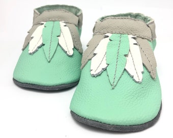 MOCCASINS FEDER Mint | Crawler Shoes | Mockasins | Baby Moccs | Moccs | Native American Shoes | Gift for Birth | Baby Gift with Name| Leather