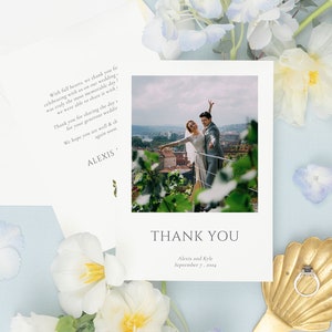 ALEXIS | Cartes de remerciement avec photo, Modèles imprimables de cartes de remerciement, Carte de remerciement pour mariage recto-verso, Cartes de remerciement avec photo pour mariage