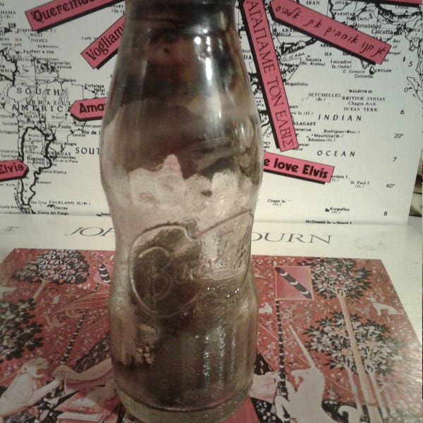 Price negotiable!! RARE Vintage Bireleys soda bottle never opened. Orange soda bottle 1940's. Unopened soda bottle.