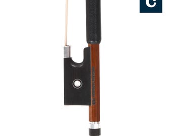 Perfectly balanced master violin bow by Michael Mönnig, German master violin bow with silver mount