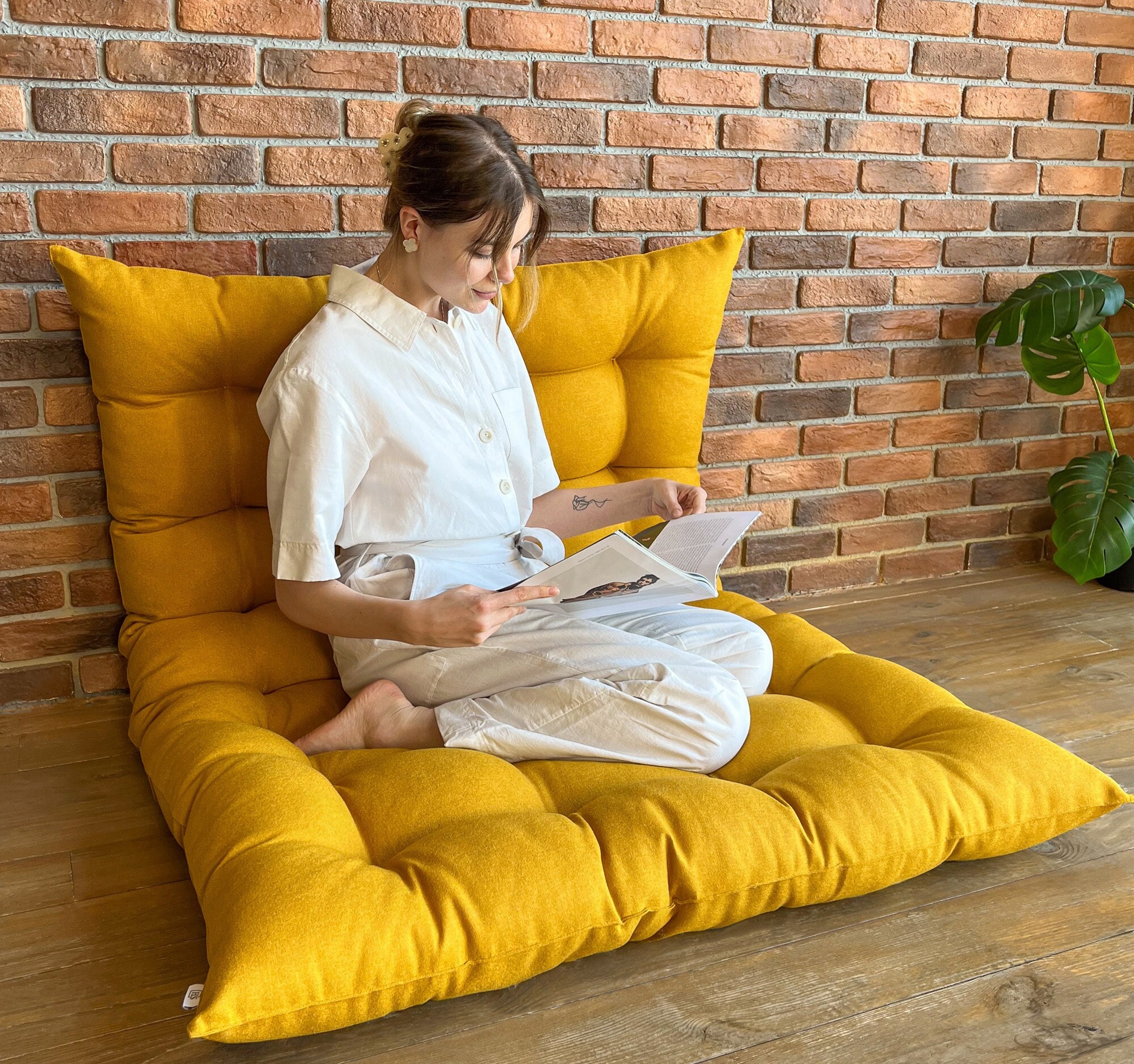 Floor Cushion Seating 