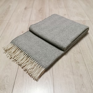 Natural wool blanket, Gray white herringbone wool blanket, Fringed eco wool throw, Warm winter blanket, Organic sheep wool throw, 180x130cm