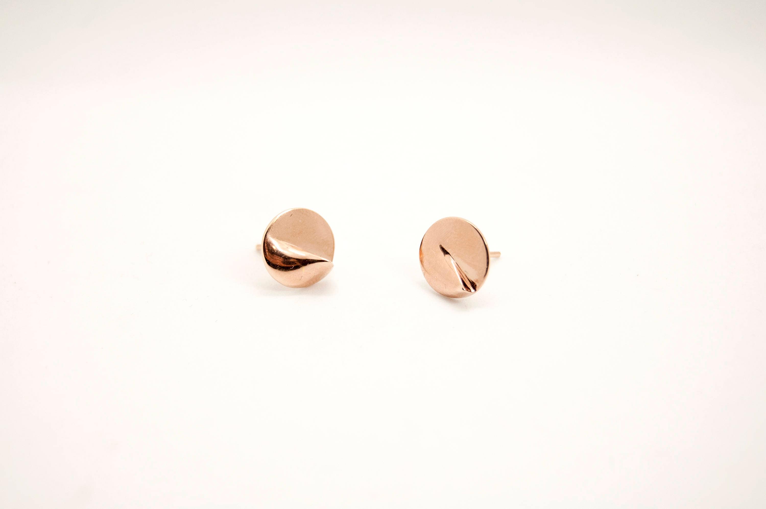 Gps stud earrings sale