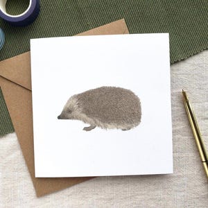 Biglietto di auguri di compleanno con riccio - Biglietto vuoto con fauna selvatica britannica, mini stampa artistica, grazioso regalo per la mamma