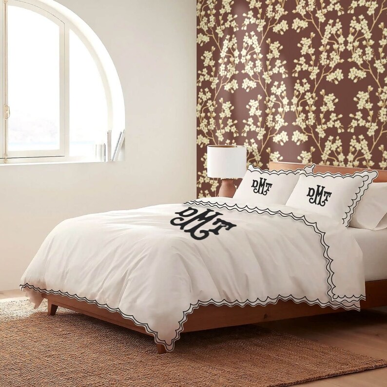 Monogram 500 TC White Cotton Sateen Hotel Stitch Duvet Cover Set in Double Scalloped Embroidery Border 1 Duvet Cover and 2 Pillow Sham Cover image 3