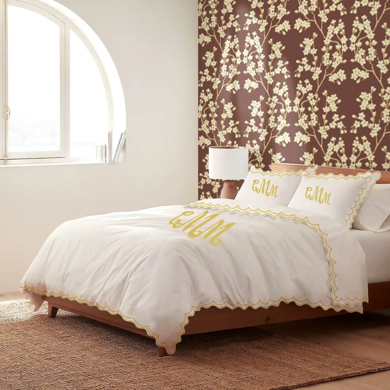 Monogram 500 TC White Cotton Sateen Hotel Stitch Duvet Cover Set in Double Scalloped Embroidery Border 1 Duvet Cover and 2 Pillow Sham Cover image 2