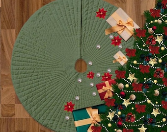 velvet Christmas Tree Skirt,32 to 52 inches Large Xmas Tree Skirts for Christmas Tree Decorations