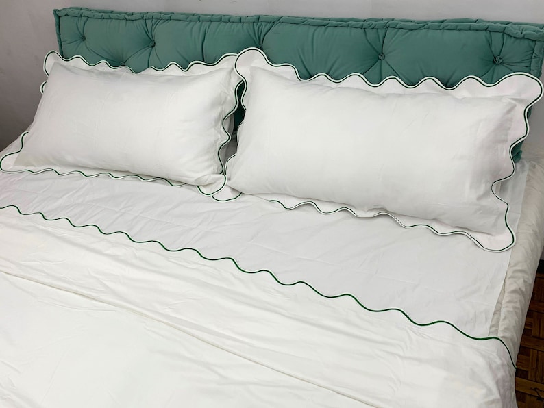 PERCALE 100% Cotton Scalloped 400TC Hotel Stitch Duvet Cover Set with scalloped embroidered