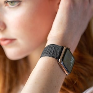 Apple Watch Elastic Band for men and women 38mm/40mm, 42mm/44mm.  Black