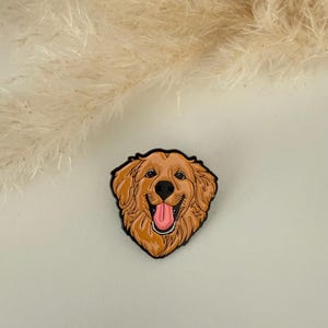 golden retriever dog enamel pin badge