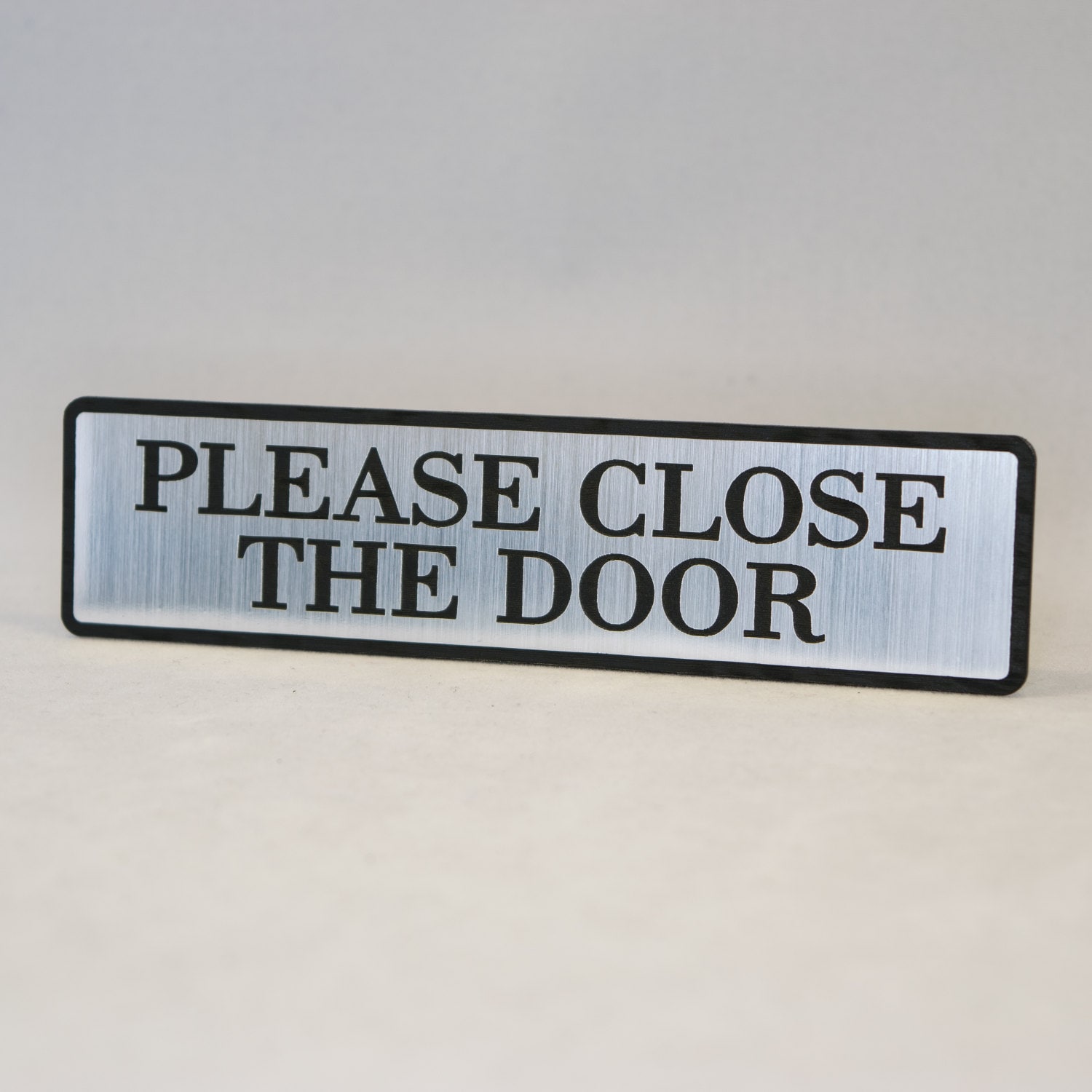Could you open the door please. Could you open the door please