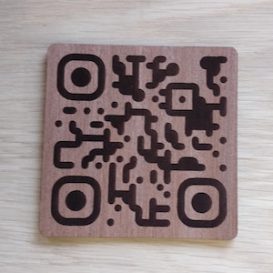30mm vierkante houten aangepaste QR-code laser gegraveerde tafel tags, restaurant, clubs, Instagram, Facebook, Twitter, TikTok