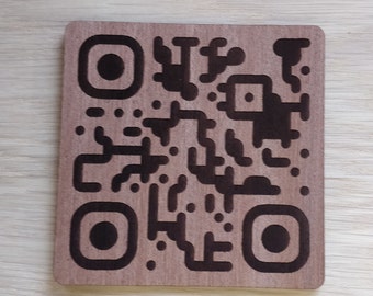 40mm Square Wooden Custom QR Code Laser Engraved Table Tags, Restaurant, Clubs, Instagram, Facebook, Twitter, TikTok