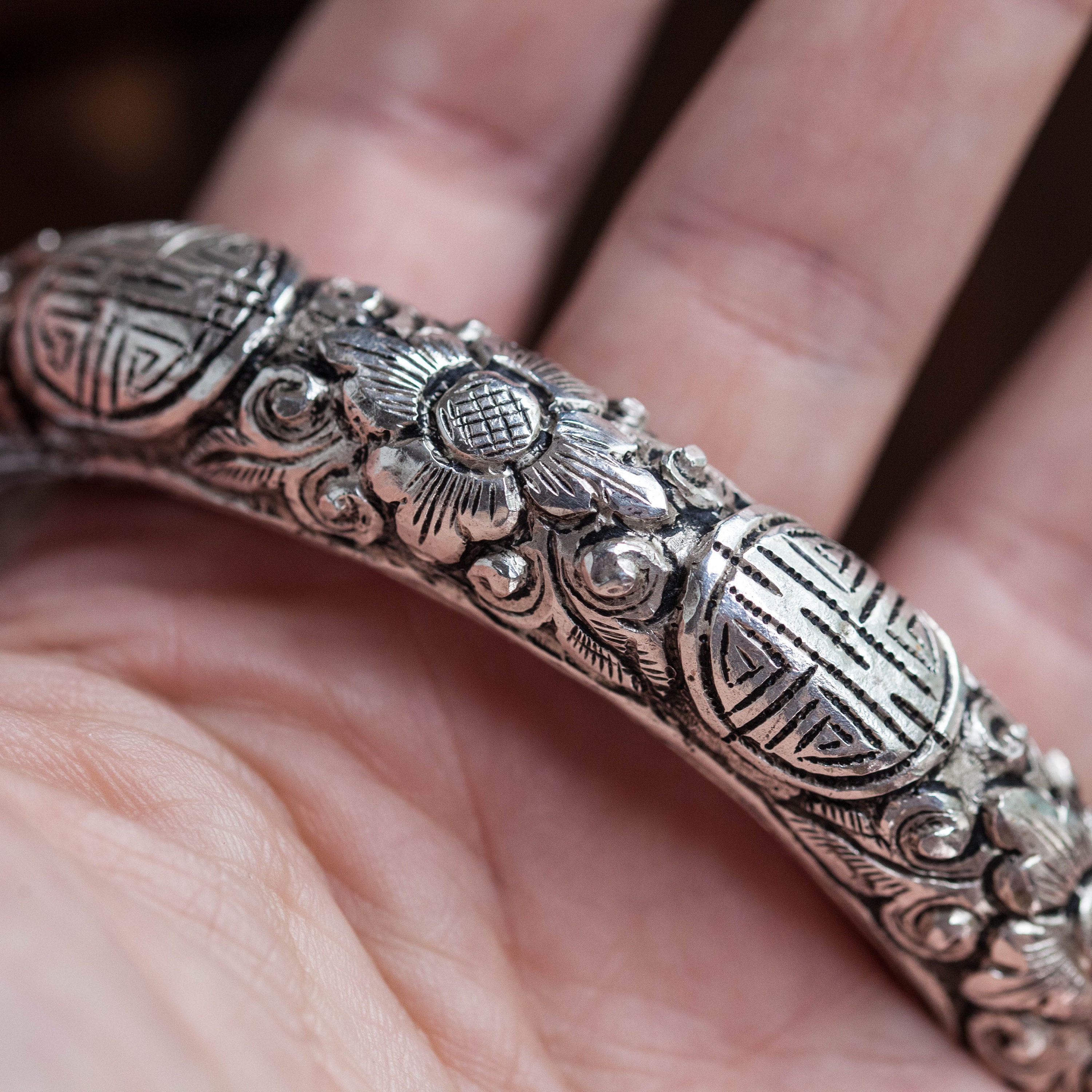 Busacca Gallery: 19th century antique Chinese bamboo and silver bracelet