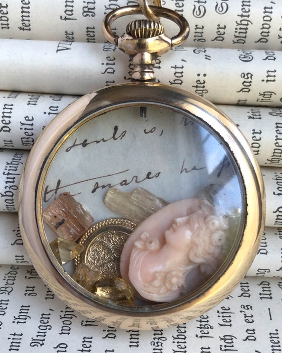 AMAZING Victorian Shaker Locket, Gold Filled Watch