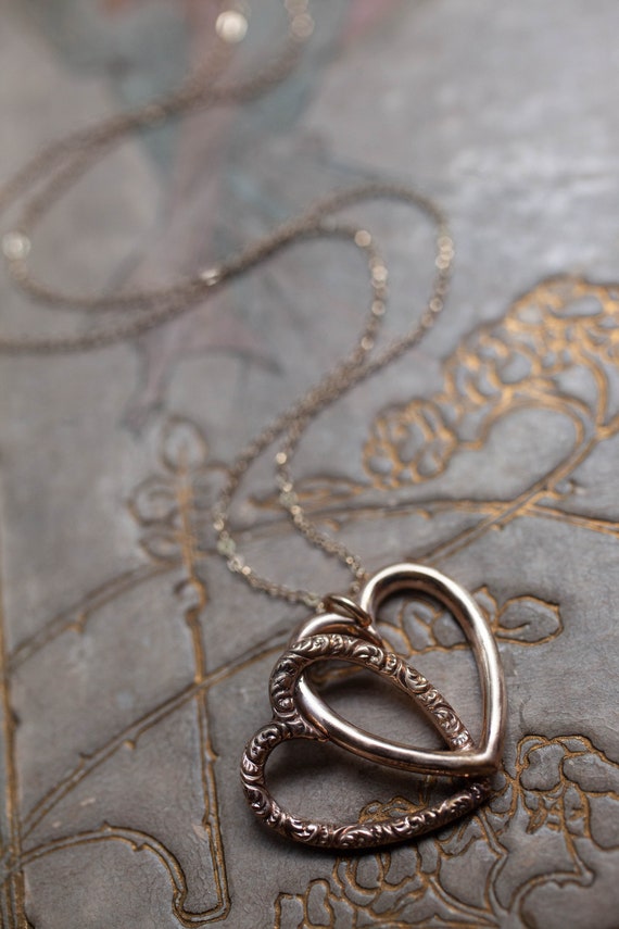 Victorian Gold Filled Chased Heart Charm, Antique… - image 3