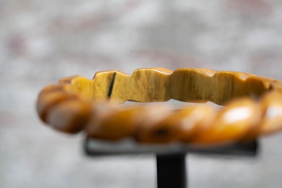 Vintage Marbled Black & Butterscotch Bakelite Bangle, Carved Bakelite Bangle, Marble Butterscotch Bakelite Bangle, Deeply Carved Bakelite View 4
