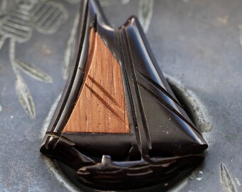 Vintage modern 3D BROOCH Handmade Sailing Ship acrylic Resin bakelite replica