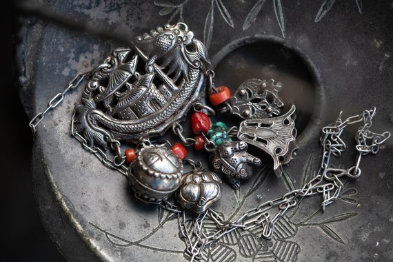 【海】銀製　飴形　小物入れ　９２５刻印　ヴィンテージ Vintage Near Antique Chinese Export Silver Filigree and