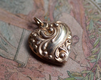 Puffed Heart Gold Filled Charm, Victorian Gold Filled Pendant, Victorian Heart Charm, Antique Gold Filled Charm, Antique Heart Charm