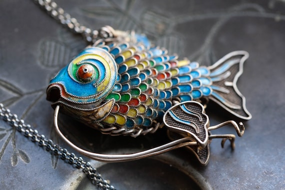 Vintage Biker Fish Pendant Gold For Women And Men Statement Jewelry With  Gold Articulated Fish Design Penda296A From Gvnml, $11.83 | DHgate.Com