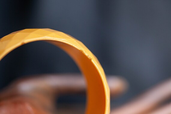 Butterscotch Faceted Bakelite Bangle, 1930's Bake… - image 8