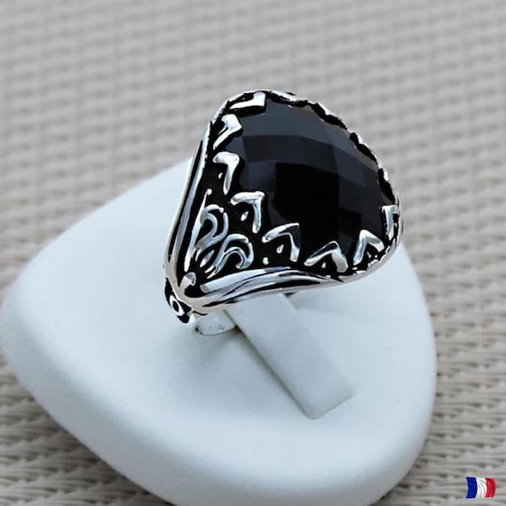Bague chevalière homme argent 925 avec onyx noire ovale – bijou masculin élégant gravé – cadeau homme luxe