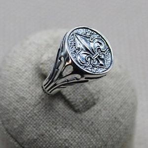 Chevalière Fleur de Lys, Bague en Argent 925, Bague de Lys, Chevalière Pour Homme, Chevalière en Argent, Bague Royale, Bijoux Pour Hommes image 4