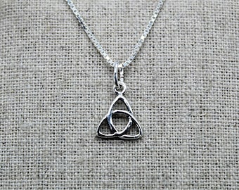 Triquetra Pendant, Silver Celtic Necklace, Pendant With Chain, Modern Jewelry, Gift For Women, Gift For Men, Dainty Jewelry